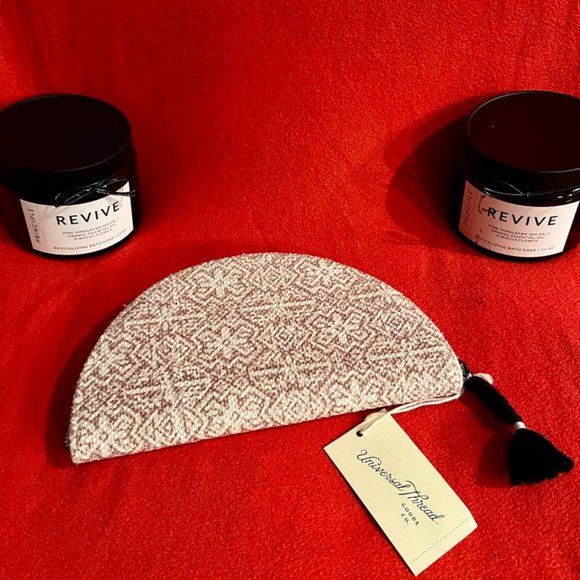 Universal Thread Handbags - Universal Thread Wallet